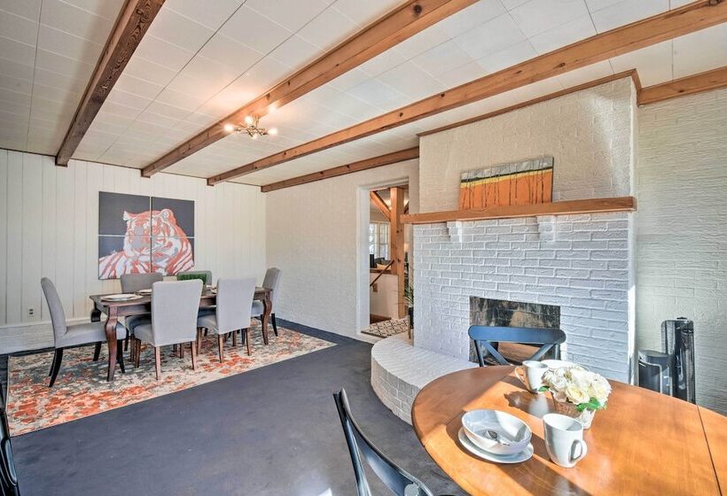 Stunning Seneca Home W/ Lake Keowee Access!