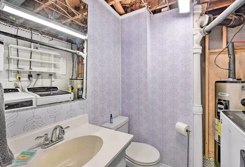 Stunning Seneca Home W/ Lake Keowee Access!