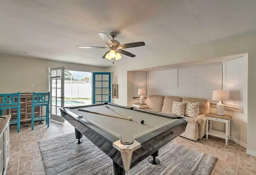 Sunny Port Charlotte Family Retreat: 3 Mi To Beach