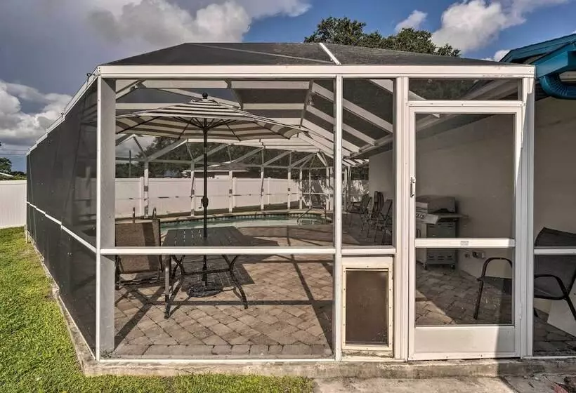 Sunny Port Charlotte Family Retreat: 3 Mi To Beach