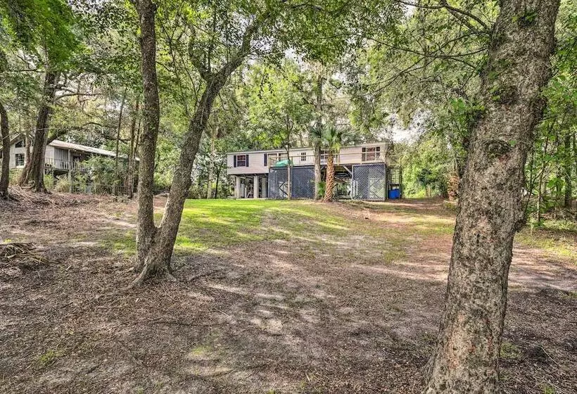 Suwannee Riverfront Home: Grill, Near Springs