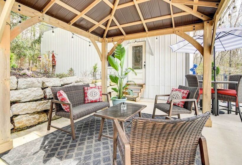 Secluded Branson Escape W/ Pool & Game Room!