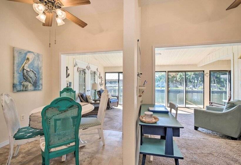 Crystal River Home: Water Views & Boat Dock!