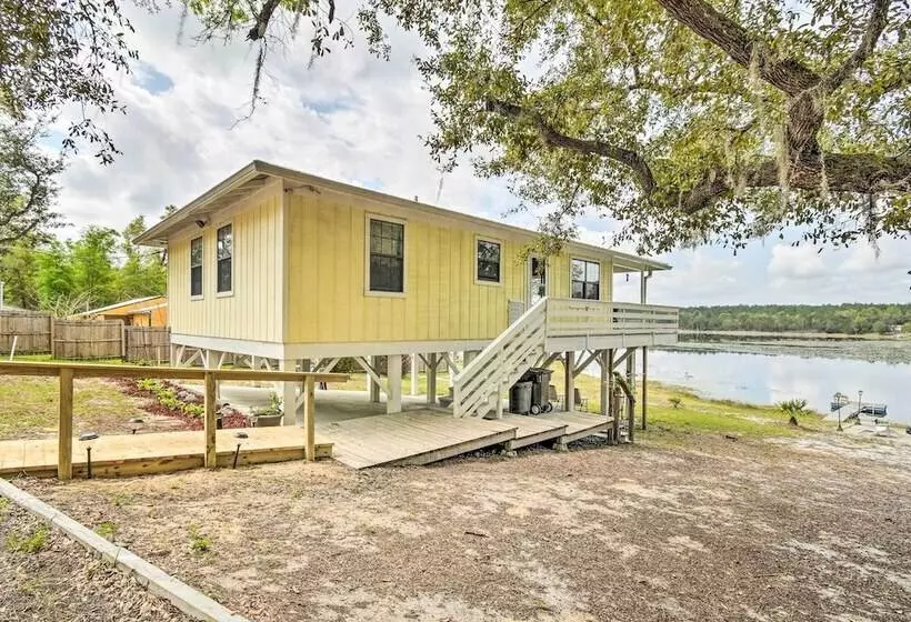 Waterfront Hawthorne Hideaway With Fire Pit!