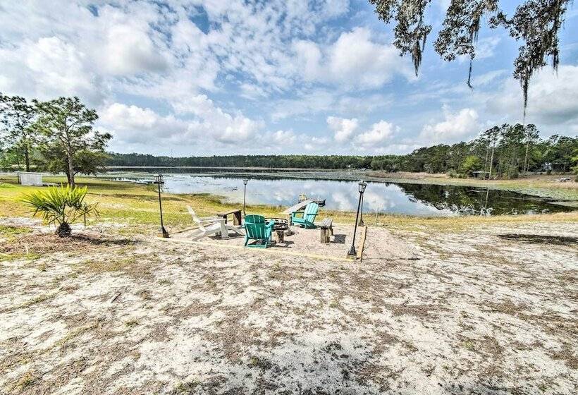 Waterfront Hawthorne Hideaway With Fire Pit!