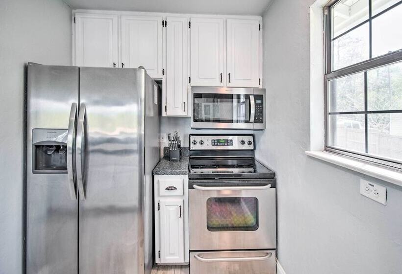 Waterfront Hawthorne Hideaway With Fire Pit!