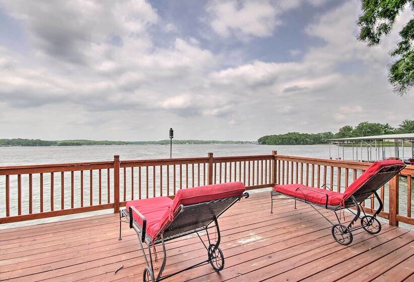 Private Dock: Waterfront Lake Ozark Home!