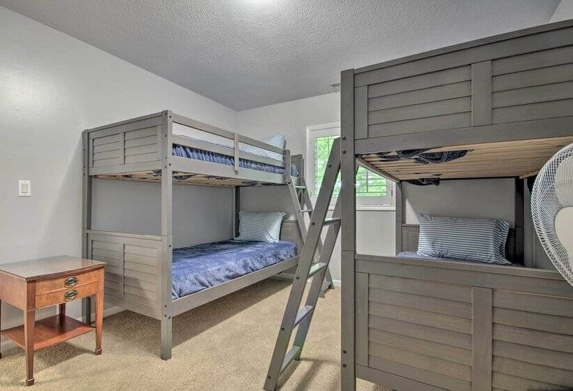 Private Dock: Waterfront Lake Ozark Home!