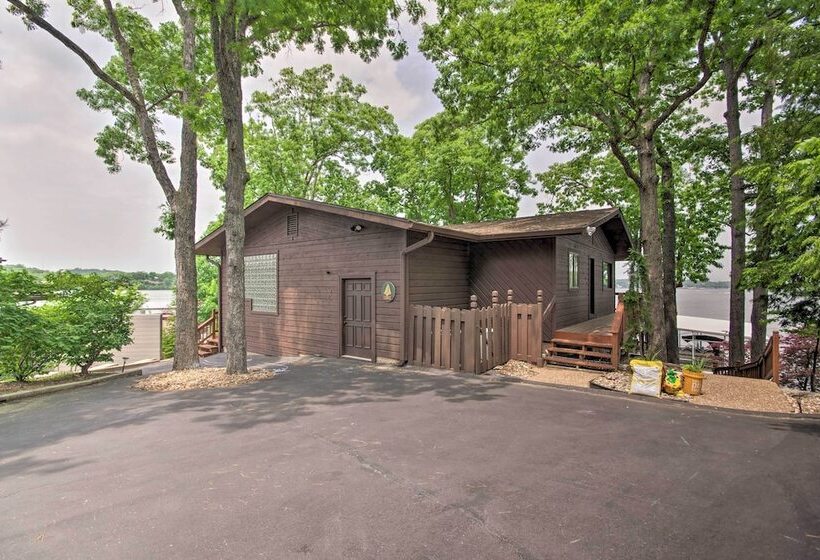 Private Dock: Waterfront Lake Ozark Home!
