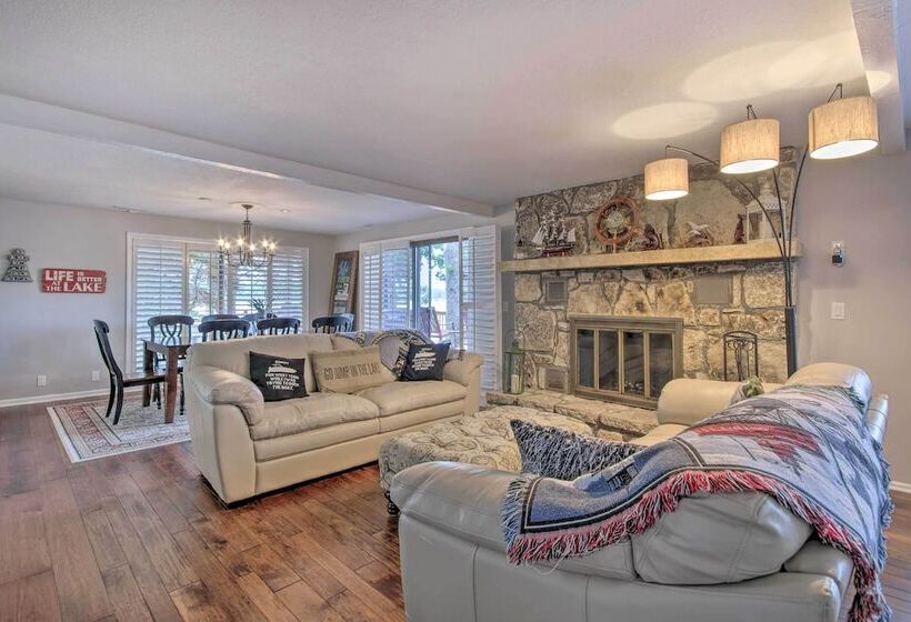 Private Dock: Waterfront Lake Ozark Home!