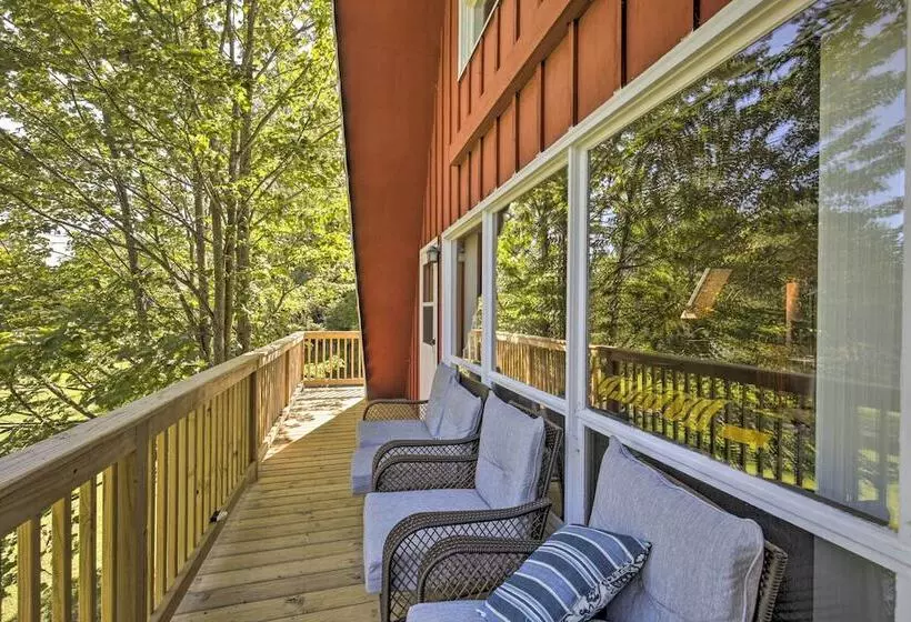 A Frame Cabin W/ Private Boat Dock!