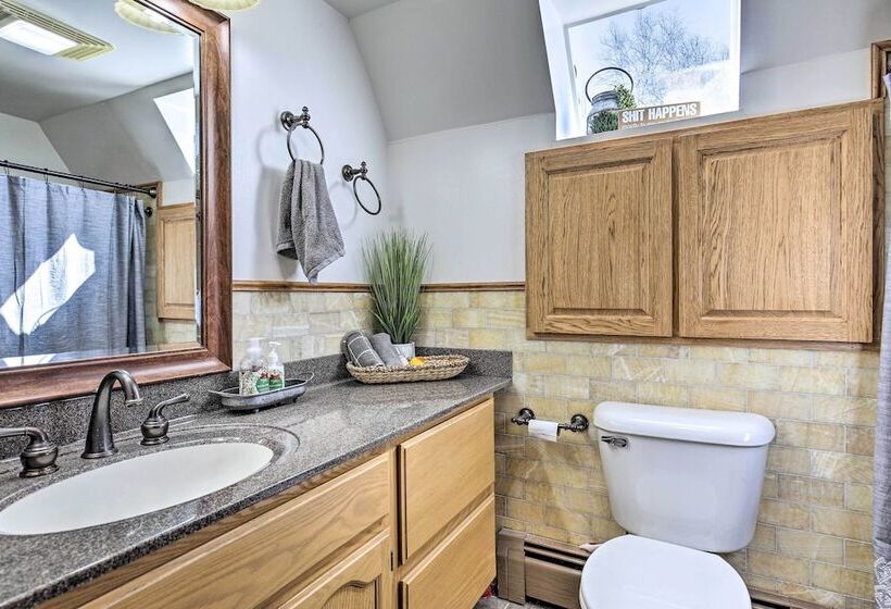 A Frame Cabin W/ Private Boat Dock!