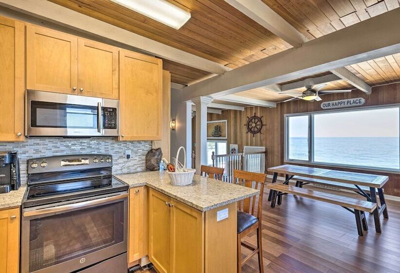 Beachfront Wading River Home W/ Deck & Grill!