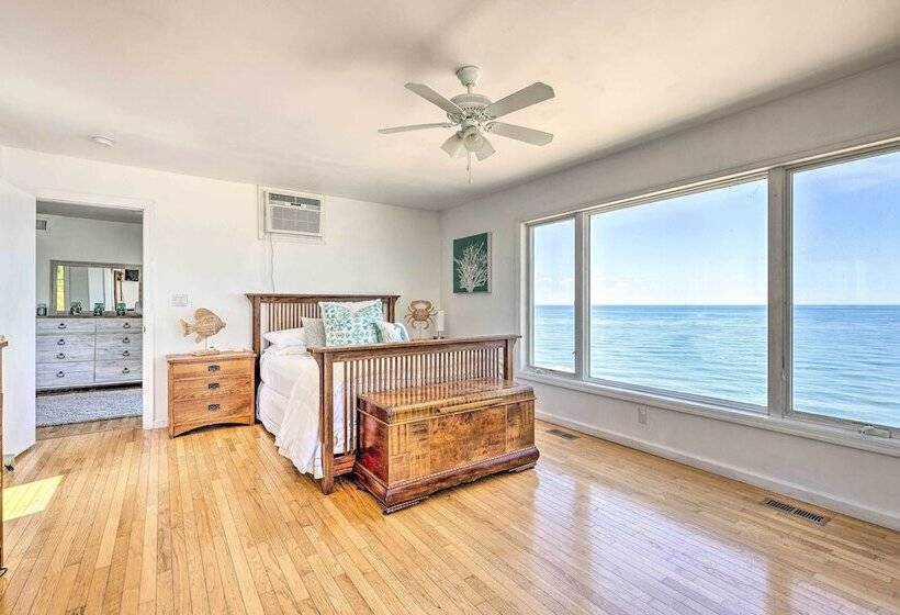 Beachfront Wading River Home W/ Deck & Grill!