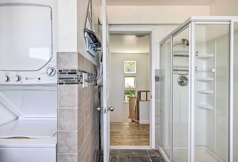 Beachfront Wading River Home W/ Deck & Grill!