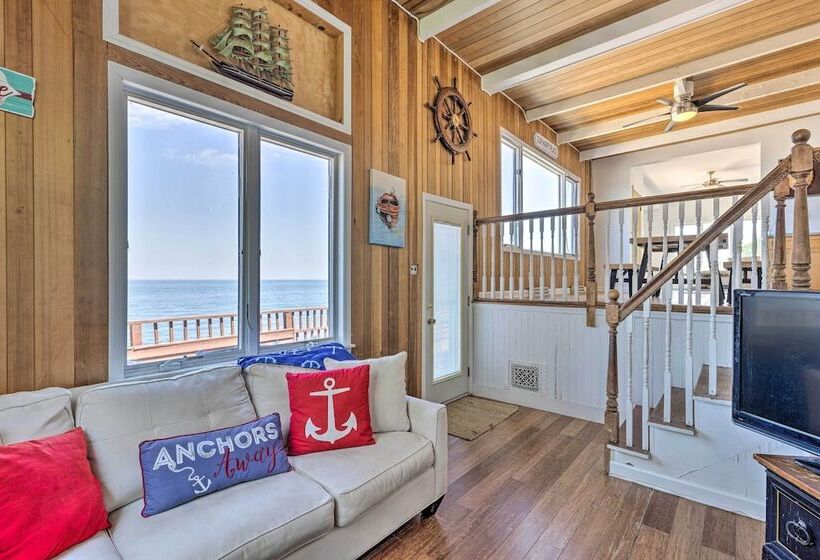 Beachfront Wading River Home W/ Deck & Grill!
