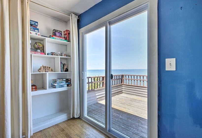 Beachfront Wading River Home W/ Deck & Grill!