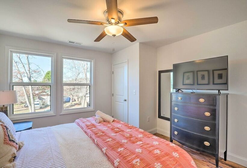 Bright & Inviting Home By Biltmore Village W/ Deck