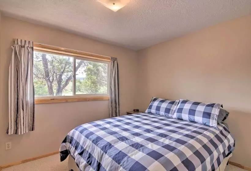 Cabin 6 Mi To Burr Trail, 32 Mi To Escalante!