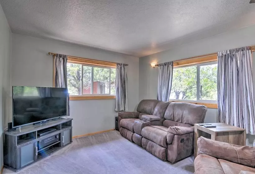 Cabin 6 Mi To Burr Trail, 32 Mi To Escalante!