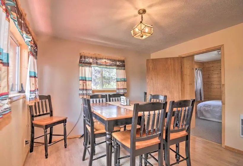 Cabin 6 Mi To Burr Trail, 32 Mi To Escalante!