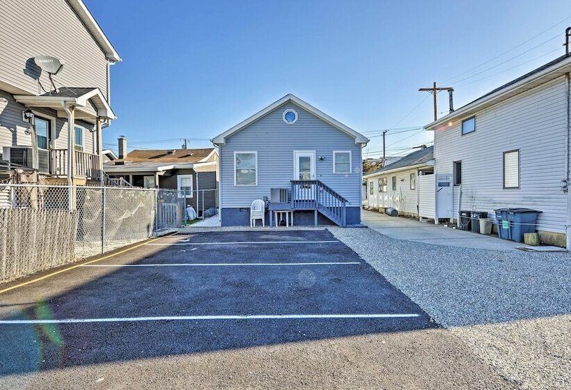 Charming Cottage   Steps To Point Pleasant Beach!