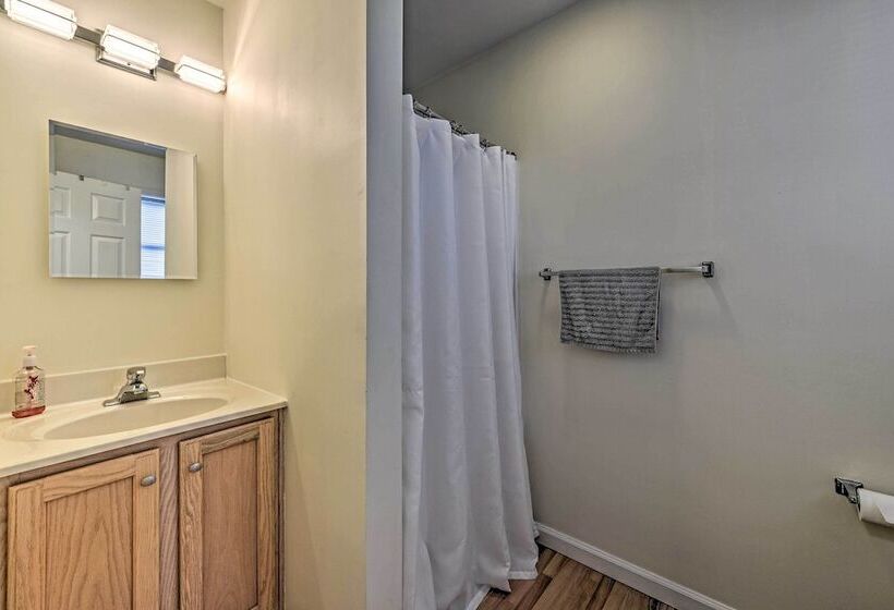 Charming Cottage   Steps To Point Pleasant Beach!