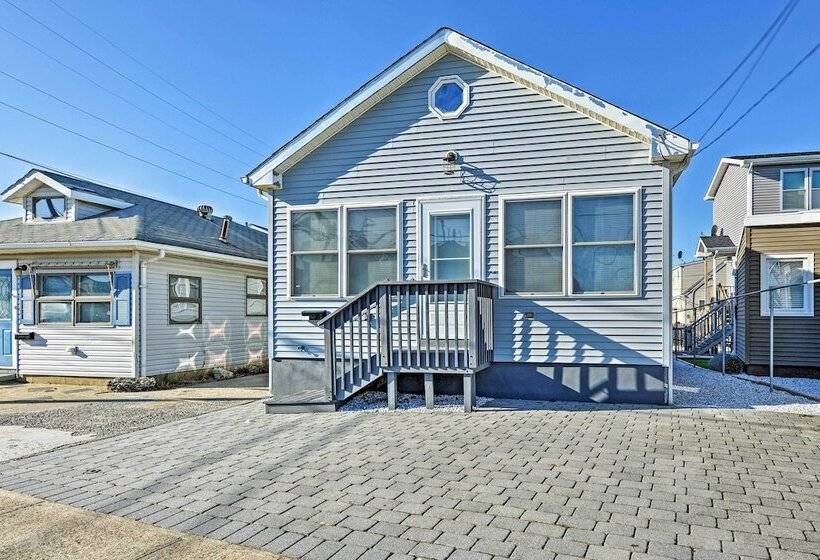 Charming Cottage   Steps To Point Pleasant Beach!