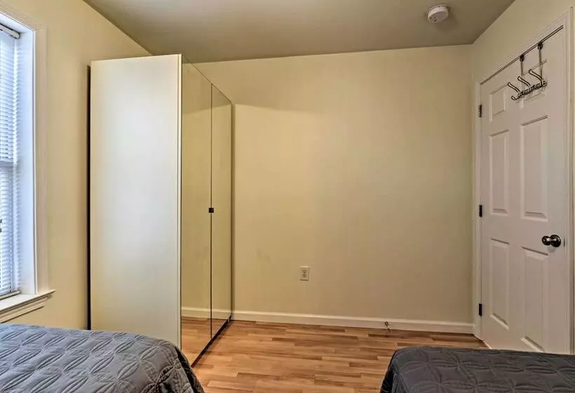 Charming Cottage   Steps To Point Pleasant Beach!