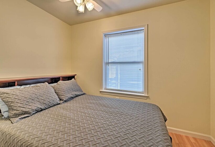 Charming Cottage   Steps To Point Pleasant Beach!