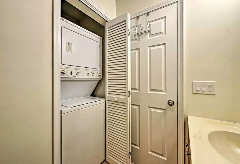 Charming Cottage   Steps To Point Pleasant Beach!