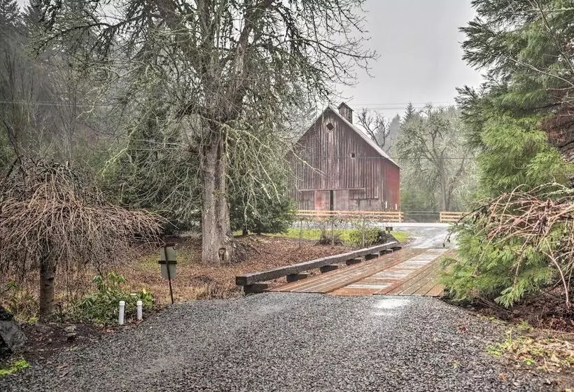 Chic Farmhouse W/ Creek In Heart Of Wine Country!