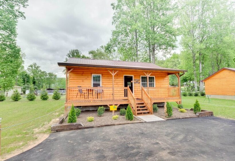 Cozy Bryson City Cabin ~ 6 Mi To Harrah S Casino!