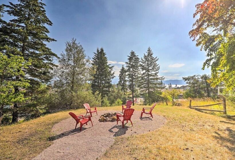 Cozy Lakeside Home W/ Lake & Mountain Views!