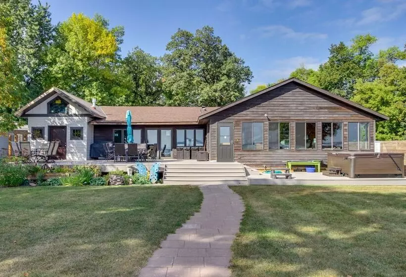 Family Friendly Ottertail Home On Rush Lake!