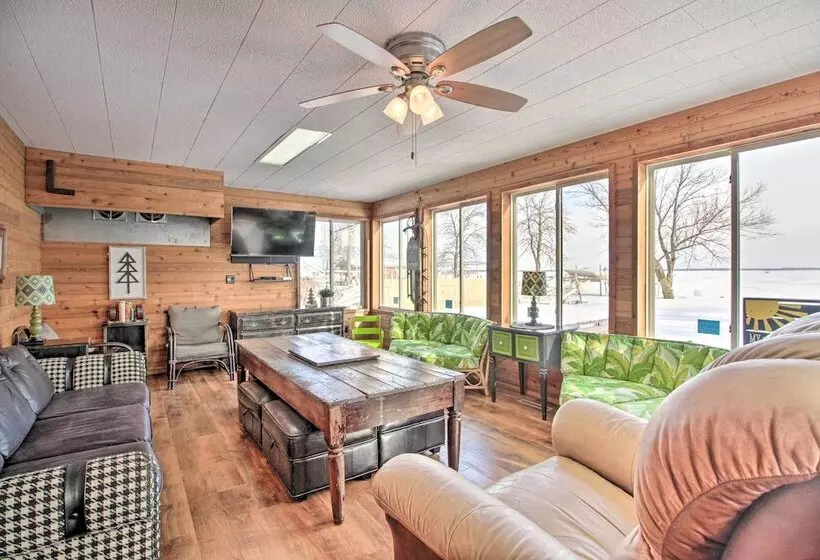 Family Friendly Ottertail Home On Rush Lake!
