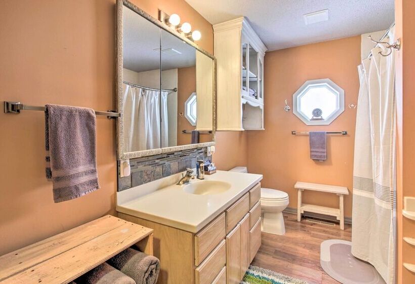 Family Friendly Ottertail Home On Rush Lake!