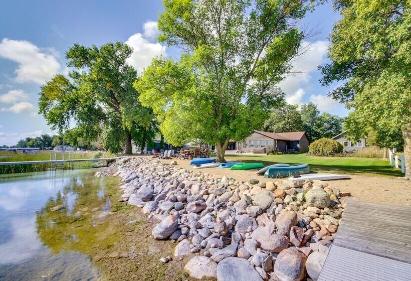 Family Friendly Ottertail Home On Rush Lake!