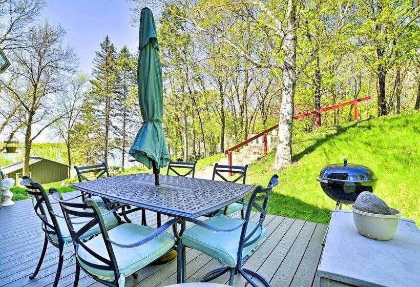 Hilltop Green Lake Home: Dock, Kayaks, Views!