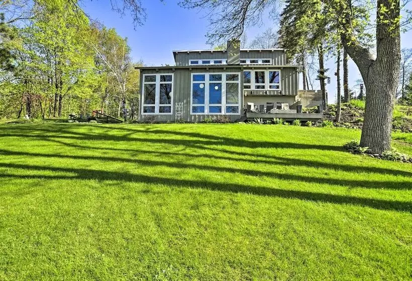 Hilltop Green Lake Home: Dock, Kayaks, Views!