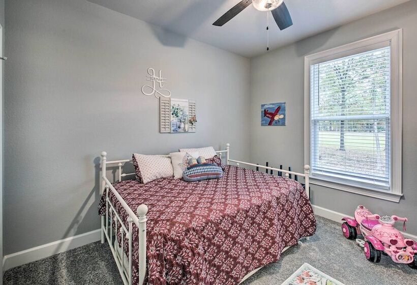 Golf Course View: Hot Springs Village Home!