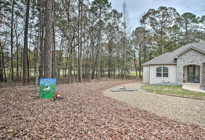 Golf Course View: Hot Springs Village Home!