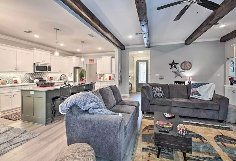 Golf Course View: Hot Springs Village Home!