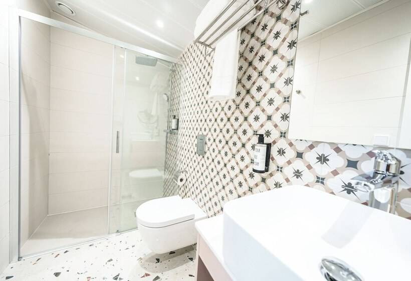 هتل Spirit Apartamentos Valladolid Centro