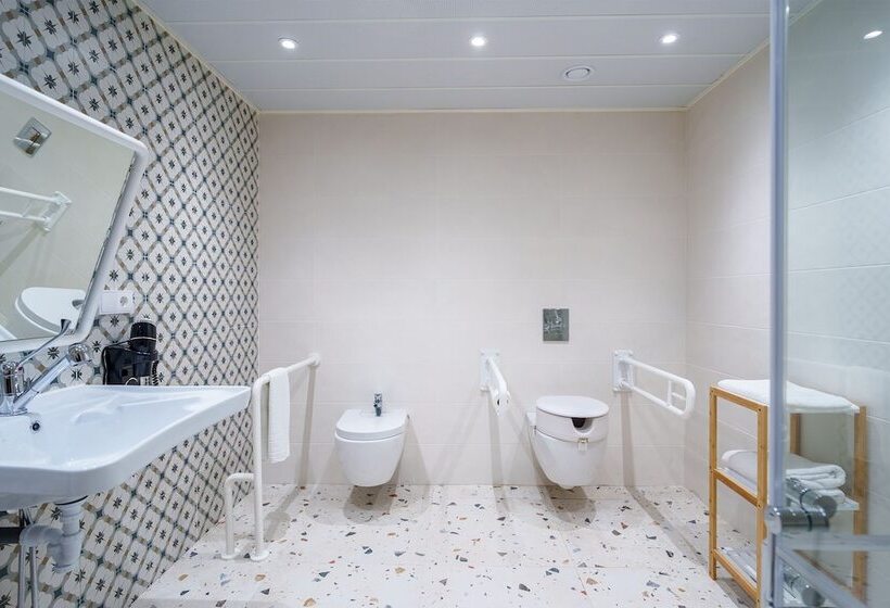 هتل Spirit Apartamentos Valladolid Centro