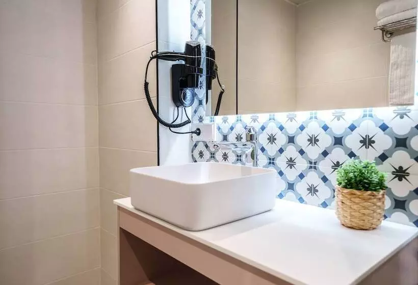 هتل Spirit Apartamentos Valladolid Centro