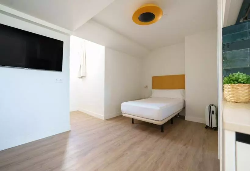 هتل Spirit Apartamentos Valladolid Centro