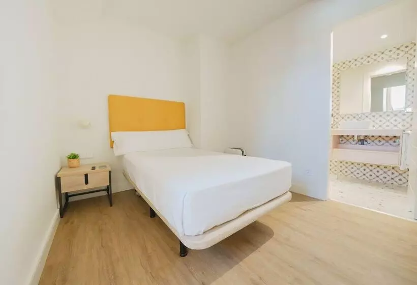 هتل Spirit Apartamentos Valladolid Centro
