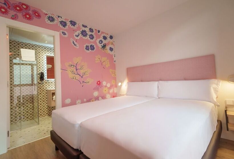 هتل Spirit Apartamentos Valladolid Centro