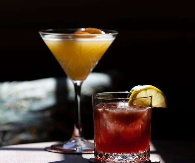 Отель Hôtel Et Restaurant La Bastide Bourrelly Mathias Dandine